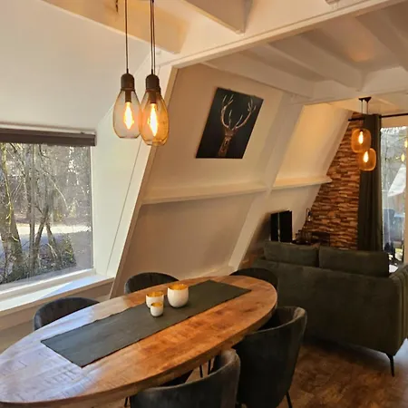 Fenced Country In Durbuy Шале