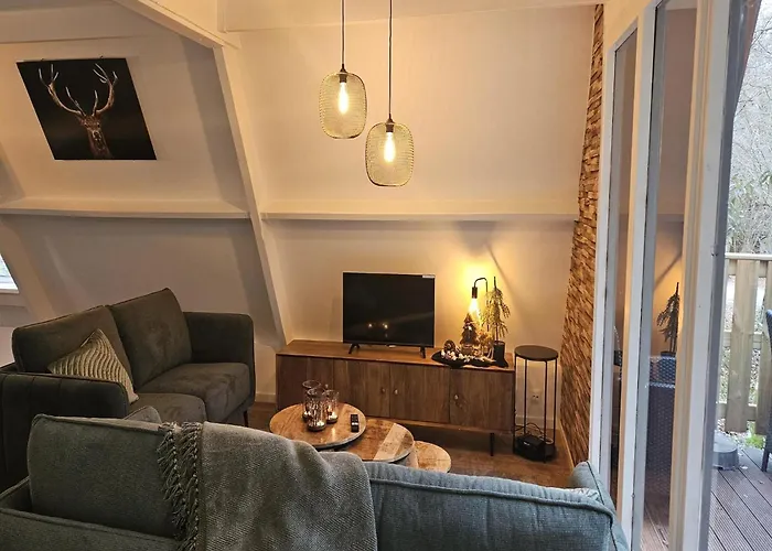 Chalet Fenced Country In Durbuy